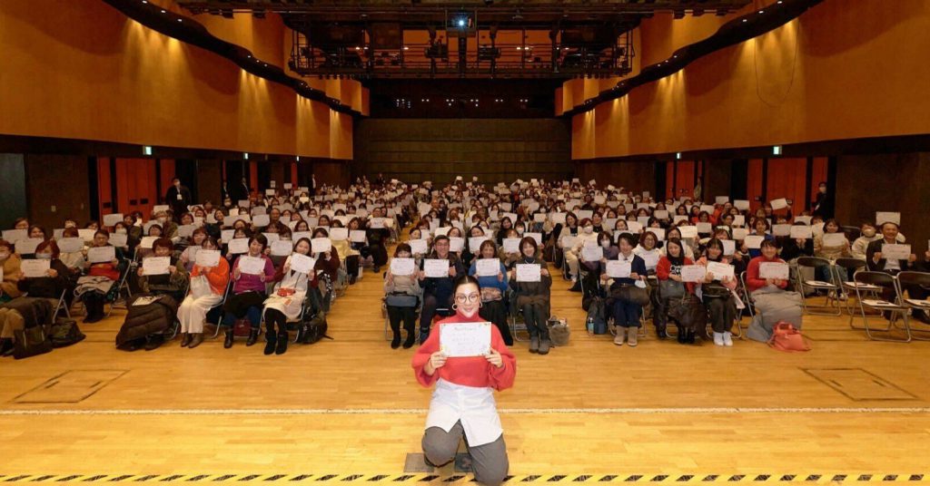 【開催レポート】私のアクション！未来のNAGANO創造県民会議/ジェーン・スーさん講演会「自分を受け容れ、誰かを受け止める。」